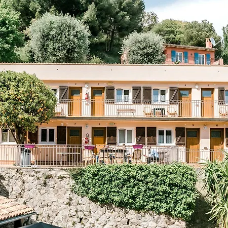 De L'europe Hostel *